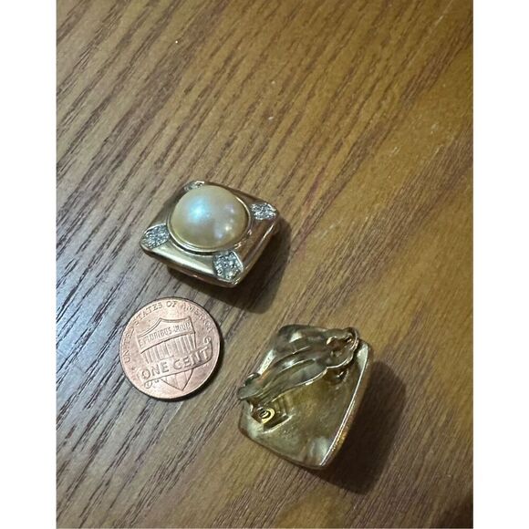 Vintage Premier Designs Two Tone Clip On Faux Pearl Diamond 80s Retro Earrings - Picture 6 of 6